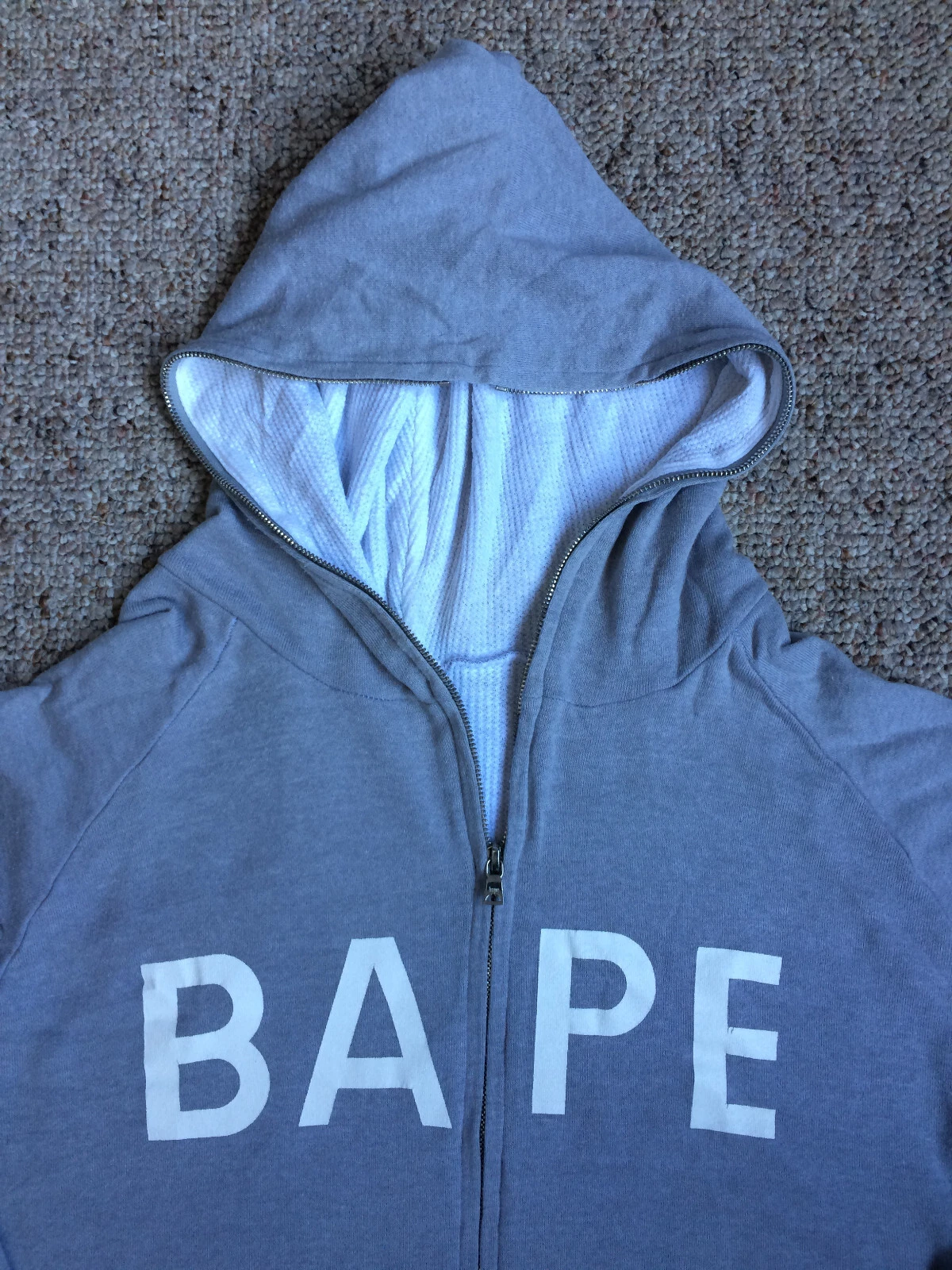 A BATHING APE (BAPE) Felpa con cappuccio OG Bape full zip termica Spellout