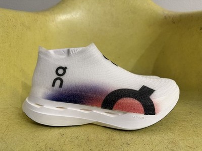 On Running Cloudboom Strike LS White Mens 9/womens 10.5