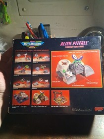 Micro Machines Space Alien Pitfall Playset Galoob 1993