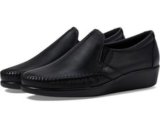 Women SAS Dream Slip-On Comfort Loafer Shoes Wide 2250-013 Black Leather USA