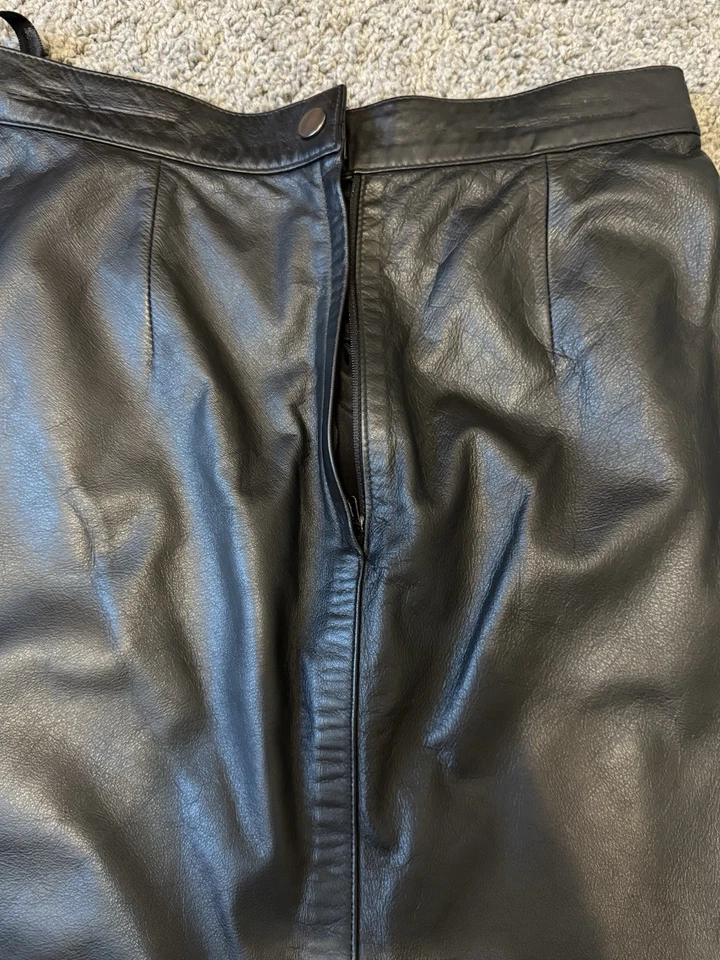 Falda Vintage Adler Negra Cuero Genuino Talla 7/8 Foto 4 de 4
