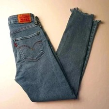 Levi's 721 High Rise Skinny Ankle Jeans Women Size 25/2 Chewed Ankle Stretch
