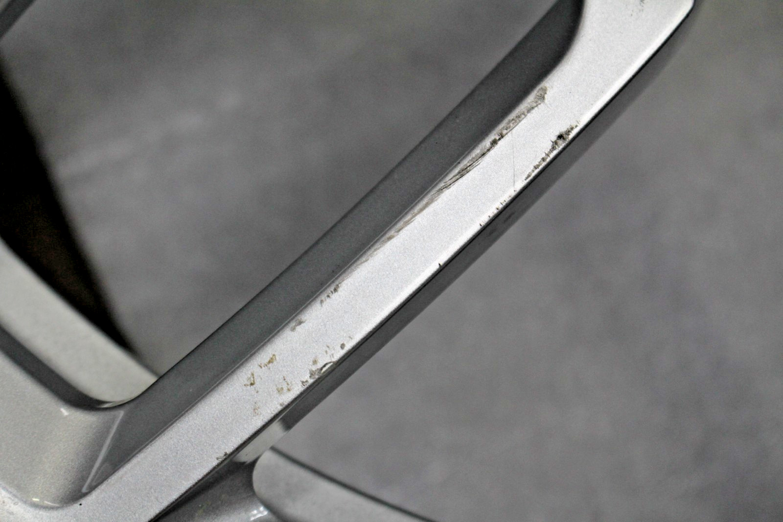 Lamborghini Huracan LP580, 610, Front Wheel, Paint Flaws, Used, P/N 4T0601017B