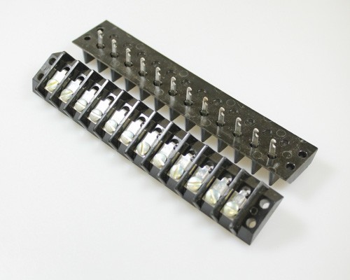 LOT OF TWO 671Y-12 KULKA connector terminal blocks double row