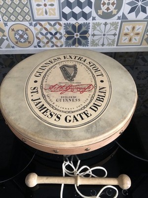 Vintage Guinness echter irischer Bodhran von Waltons 12 Zoll mit Kipper