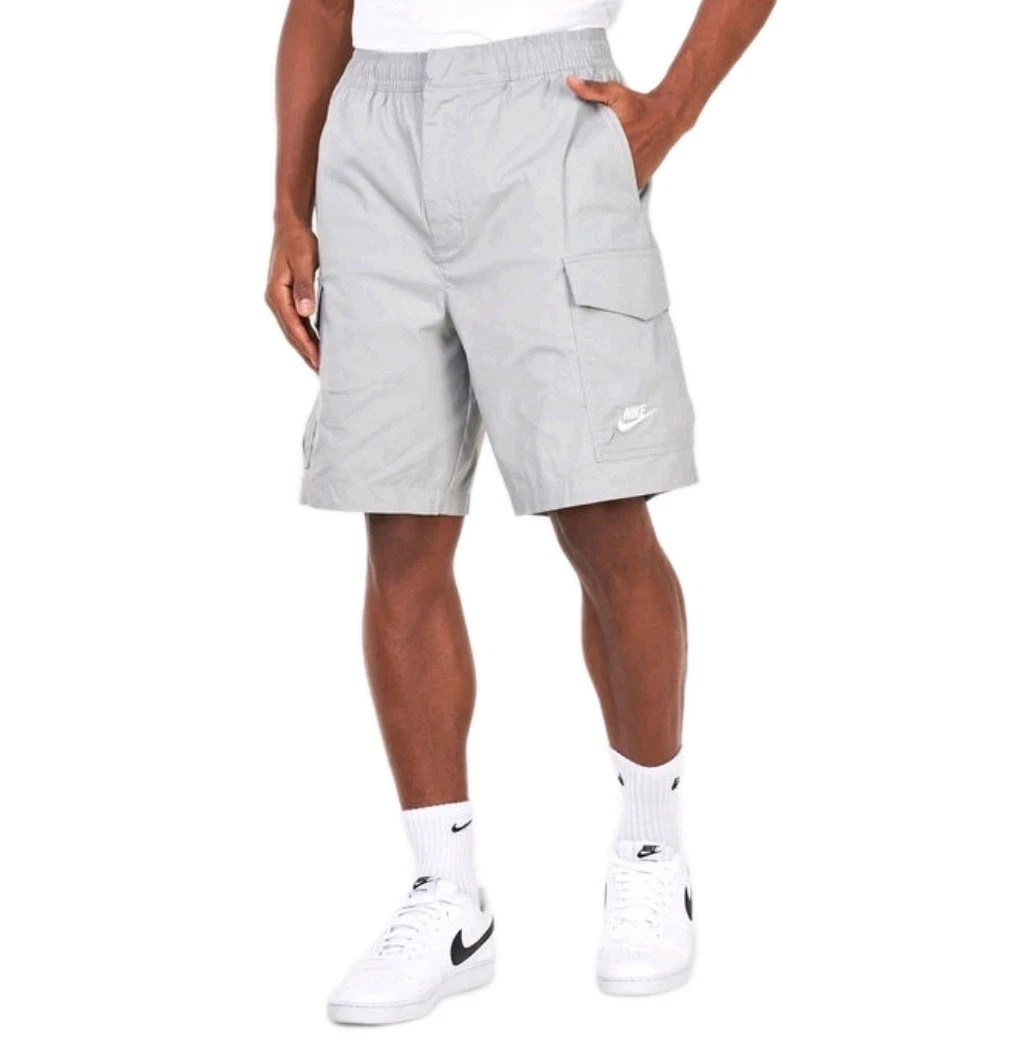 Nike Sportswear Men's Light Gray Woven Utility Shorts Size Small