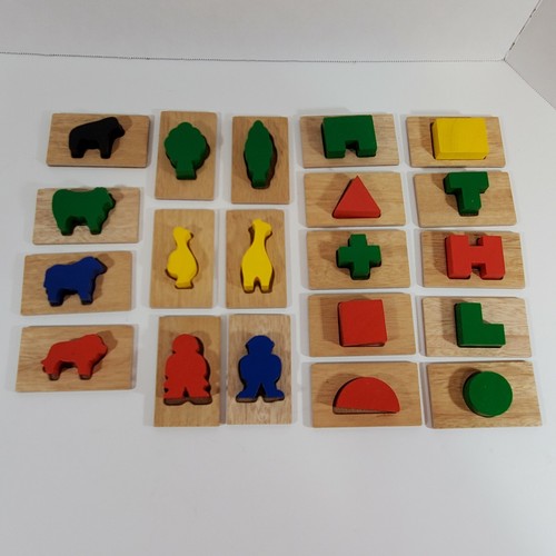 Guidecraft 3D Feel and Find Kids Game 20 Matching Shapes With Bag - Picture 2 of 4