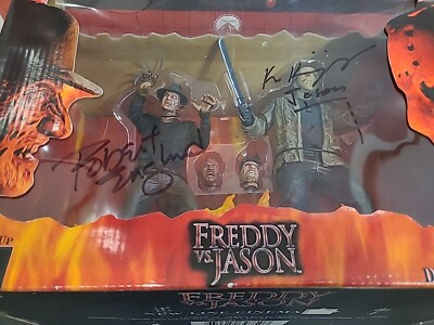 NECA Freddy vs Jason Deluxe Action Figure - Multicolor for sale