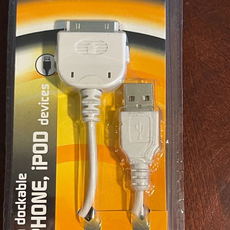 Duracell Sync & Charge USB Cable For Dockable iPad/iPhone/iPod Model DU6107 - Image 3 of 4