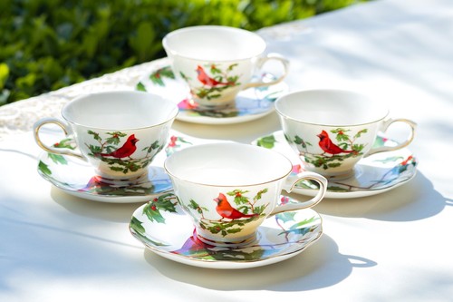 Grace Teaware Red Cardinal Fine Porcelain Tea Cup and Saucer - Bild 5 von 5
