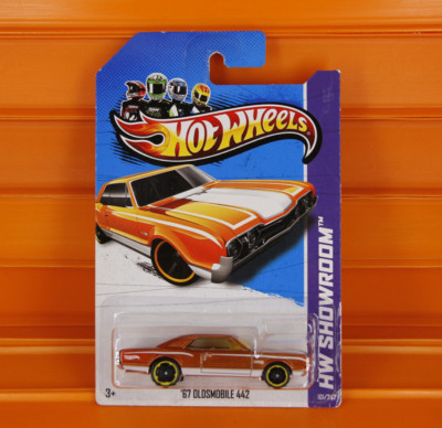 Hot Wheels - 2012 - '67 OLDSMOBILE 442 (Orange *KMART*) - Muscle Mania - GM 1/10