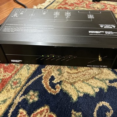Monster Power HTS 2500 MKII Home Theater 10 Plug Power Center / Surge Protector