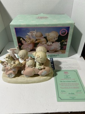 Precious Moments  The Fun Is Being Together  2000 #730262