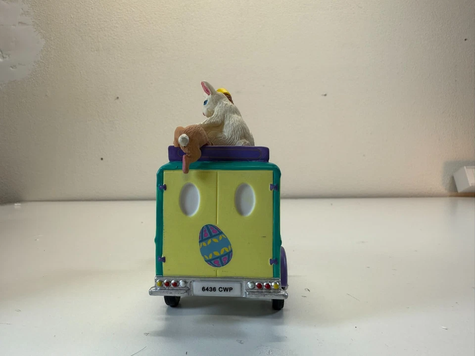 Dept 56 Heritage Village Collection  Easter  Village Express #58641 Department  - Image 4 of 4