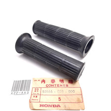 Honda CS90 S90 65 CB100 CB125S CA160 175 CD125 175 HandGrip 53166-028-000 New #1