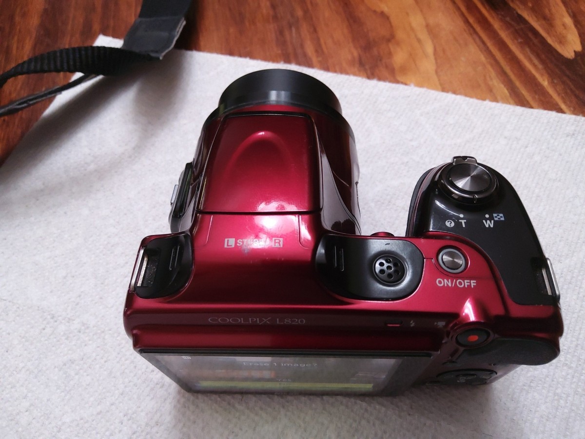 Nikon COOLPIX L820 16.0MP 30x Digital Camera - Red (PARTS/REPAIR