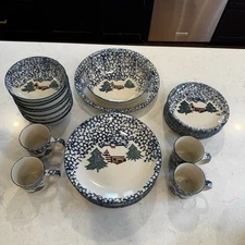 Christmas Tienshan Folk Craft Cabin in the Snow Stoneware 16pc Service 4 W/ Box