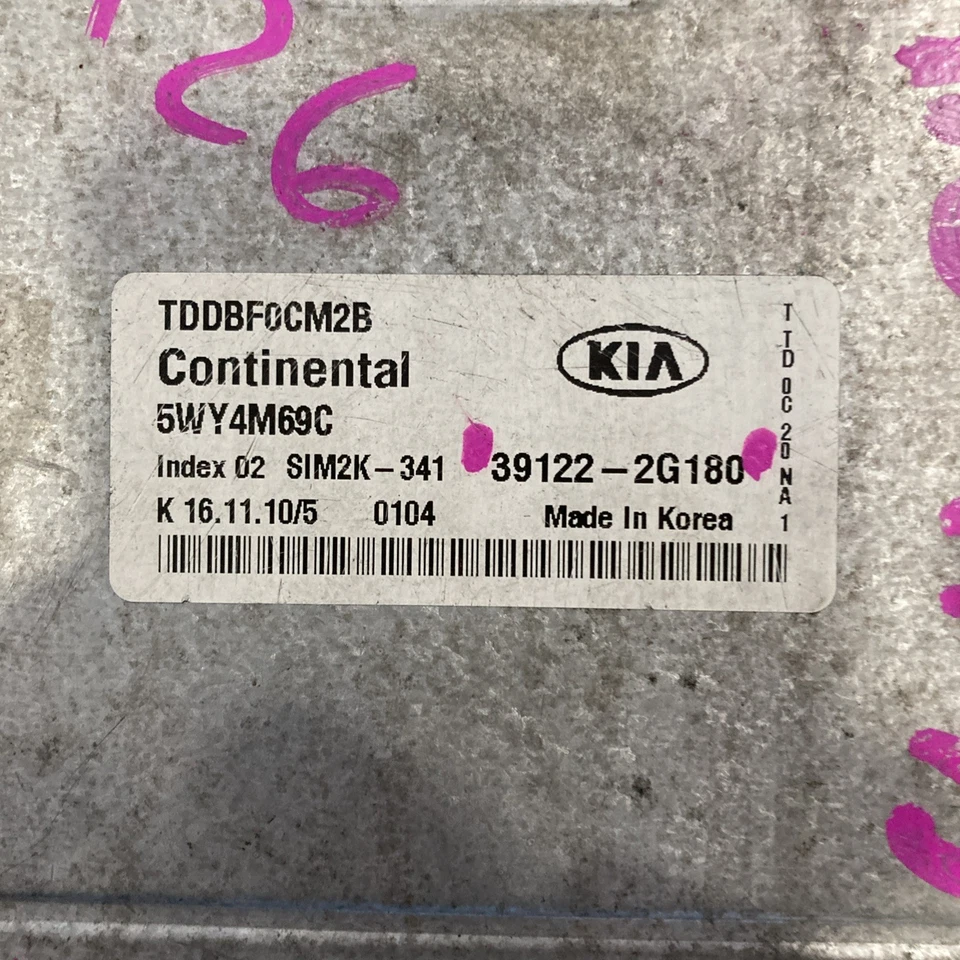 Kia Forte 2011-2013 ECU/ECM 39122-2G180 Foto 4 de 4