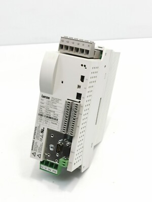 Lenze ECSDM032C4B  Id.-No. 13530867  Servo Drive