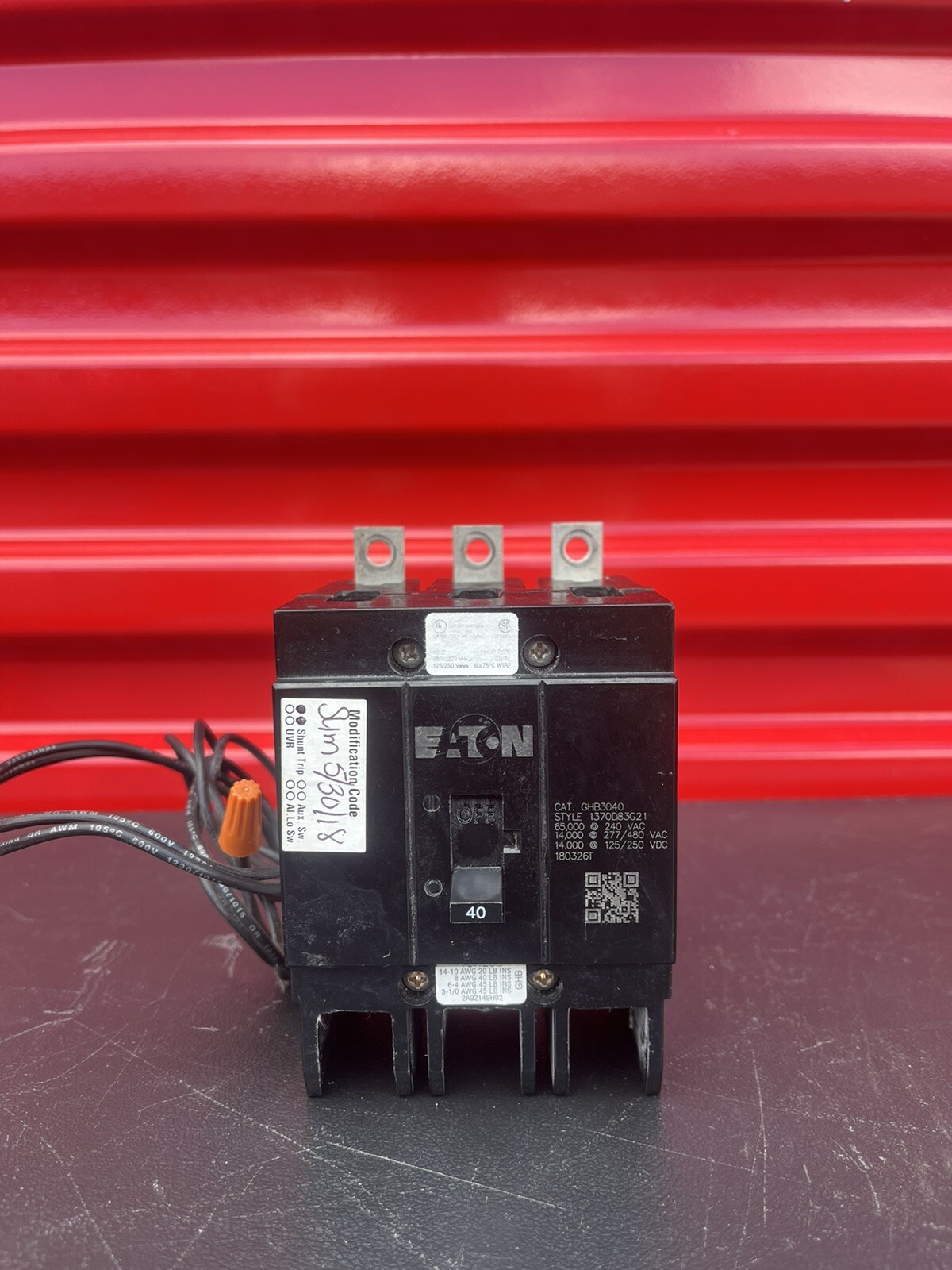 General Electric GHB3040 - 480V 40A 3 pole Breaker With 120V | eBay