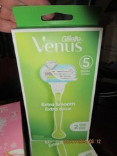 Gillette Venus, Razor, Extra Smooth, One Hand...