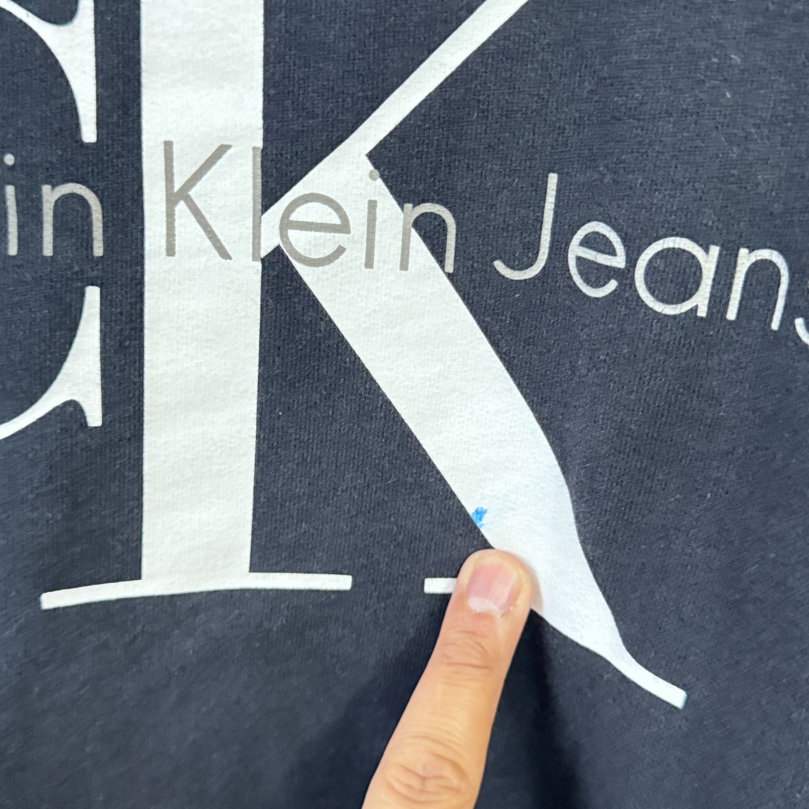 Calvin Klein Jeans Men's Black Crewneck Sweatshirt - Size L image 6