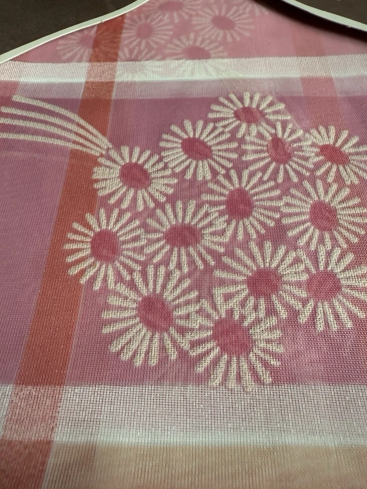 MidMod Rosa Cuadros Margarita Retro Cortina de Ducha Stock Muerto De Colección Foto 3 de 4