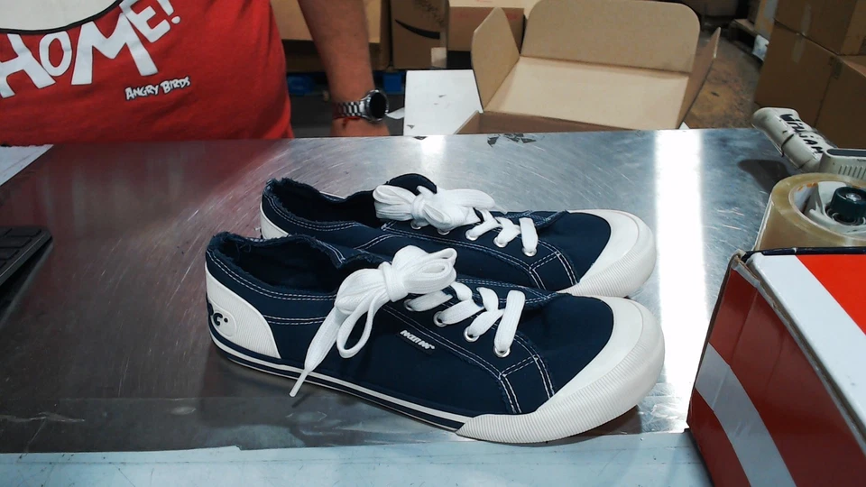 Usado Como Nuevo - Rocket Dog Mujer Jazzin, Lona/Azul Marino, 11 Foto 4 de 4