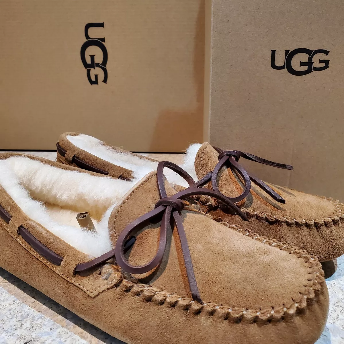 Ugg dakota size 10 clearance