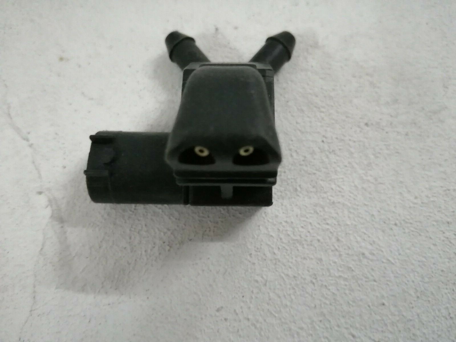 Windshield Wiper Nozzle Fits BMW 7 E38 61668364443 Genuine for 