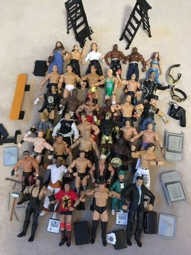 FIGURINES WWE DE LUTTE MATTEL WWF CHOISISSEZ UN LUTTEUR - Photo 1/46