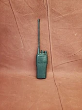 Motorola Radius CP200 Portable 2-Way Radio AAH50KDC9AA2AN #A4 35