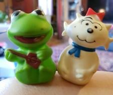 Sonja Heathcliff Kitty Cat Girlfriend Friction Vtg Toy Kermit frog avon from80s