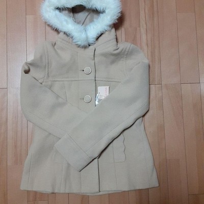 with tag LIZ LISA coat free size