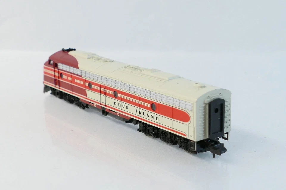 Life Like 7193 N Scale DC Locomotive Rock Island E8A RI - Image 3 of 4