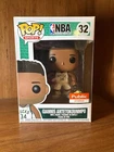 Funko Pop! Giannis Antetokounmpo - 32 - Milwaukee Bucks - NBA - Vaulted Vinyl