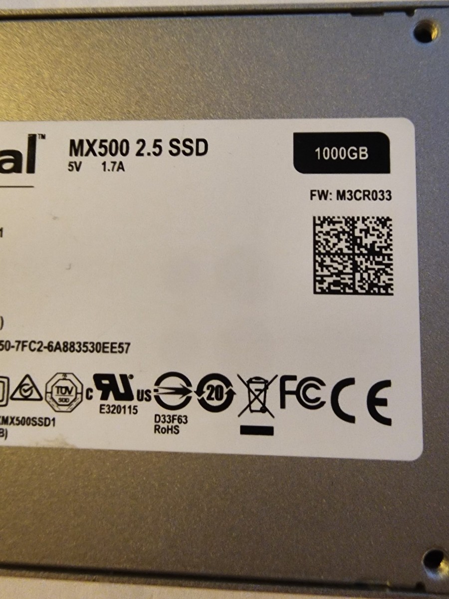 Crucial MX500 1TB SATA 6Gb/s 3D NAND 2.5Inch Internal SSD