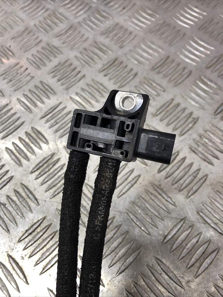 2019 BMW 5 SERIES G30 2.0DIESEL DIFFERENTIAL PRESSURE SENSOR 8585292 - Image 4 of 4