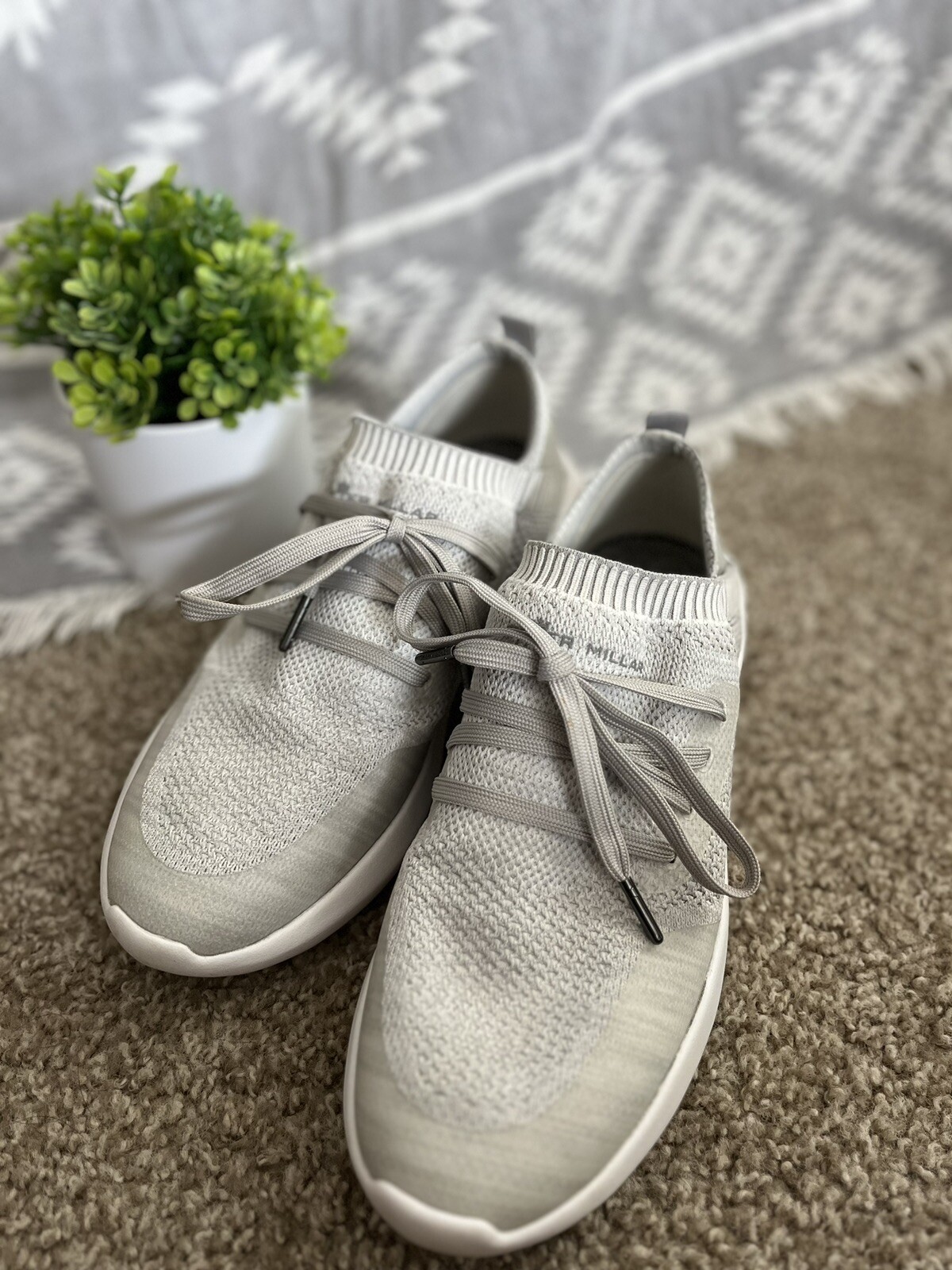 Peter Millar Hyperlight Glide Minimalist Athleisu… - image 2