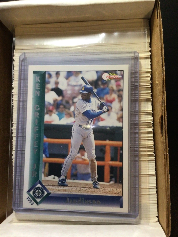 1993 Pacific Spanish Baseball Card Singles Complete Your Set #151 - 330 You Pick - Image 3 of 3