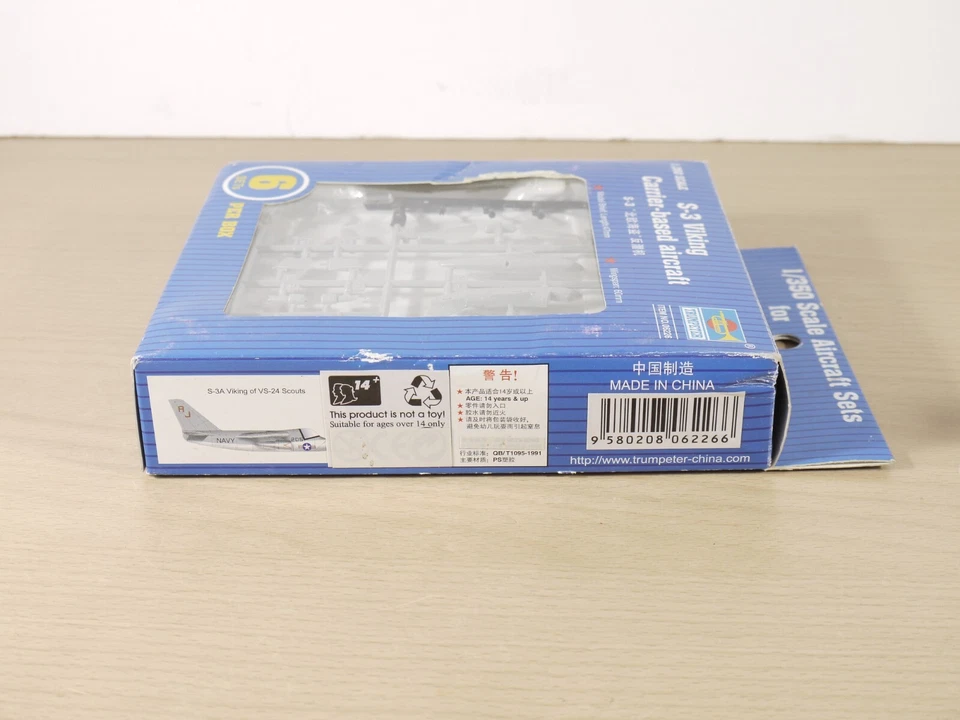Kit de aviones trompetista escala 1:350 S-3 VIKING aviones basados en portaaviones Foto 2 de 4