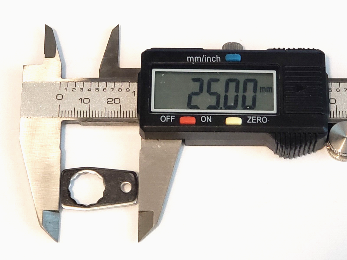 ABU Garcia 20944 Handle Lock Plate & 14868 Screw | eBay