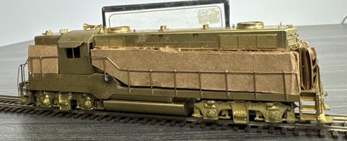 Hallmark Models, Inc. HO Brass EMD GP-18 High-Hood Locomotive Unpainted & Used! - Picture 5 of 18