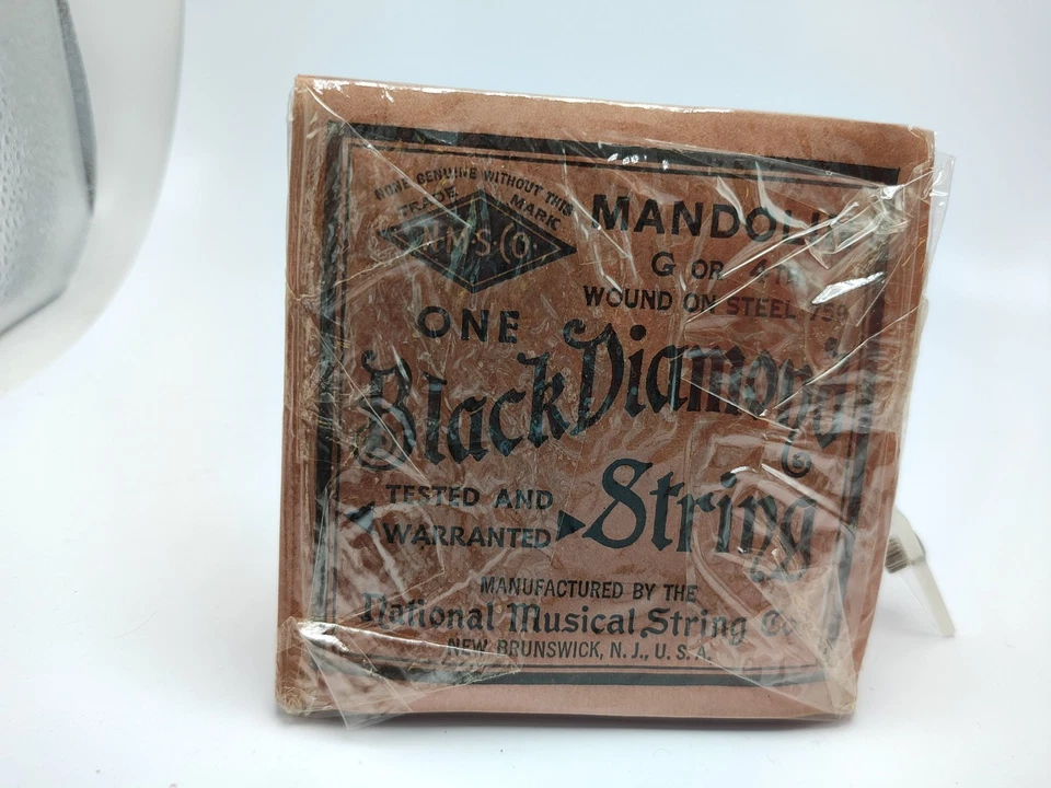 Vintage NOS - Black Diamond Mandolin Strings #762 Silver Plated Copper/Steel - Image 4 of 4