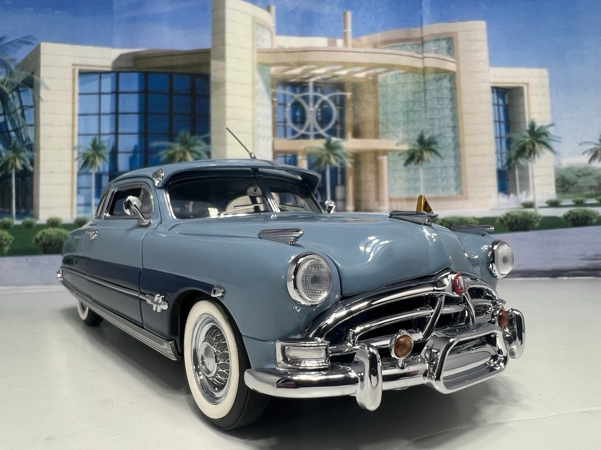 ディズニー HADSON HORNET Franklin Mint 1951 Hudson Hornet Coupe D4C Blue 1:24 - RARE