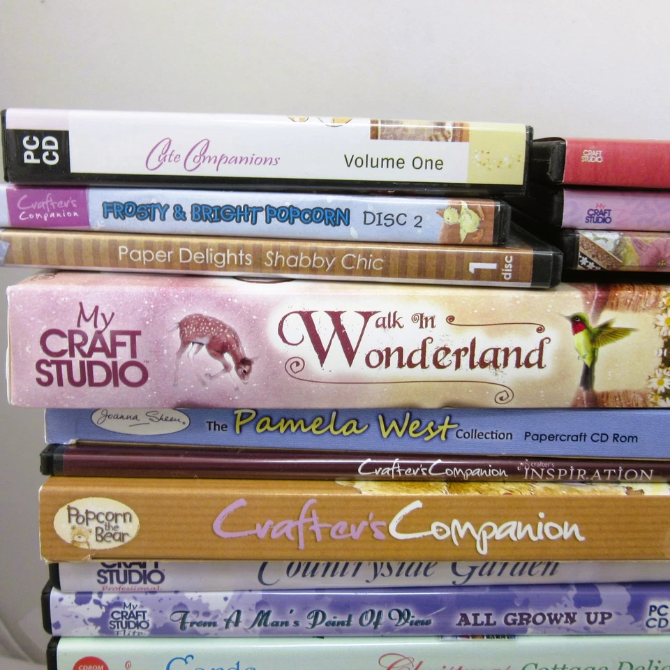 Huge Job lot card making PC CD Roms, craft studio, crafters companion etc - 40+ - Image 3 of 4