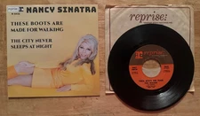 45 7" SP NANCY SINATRA THESE BOOTS ARE MADE FOR WALKING REPRISE 0432