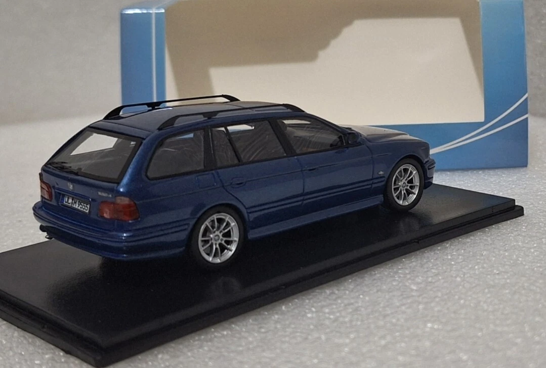 Picture 2 of 16