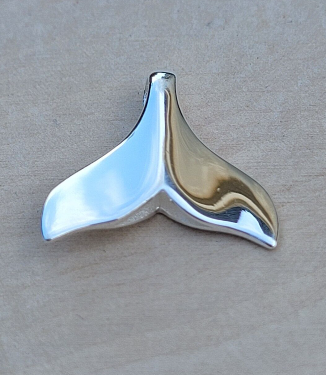 925 Sterling Silver Polish Whale Tail Pendant Silver 16 mm Whale Tail
