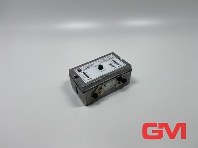 Johnson Controls Doppeldruckschalter P78 pressure switch P78MCB-9300  0,5-7bar
